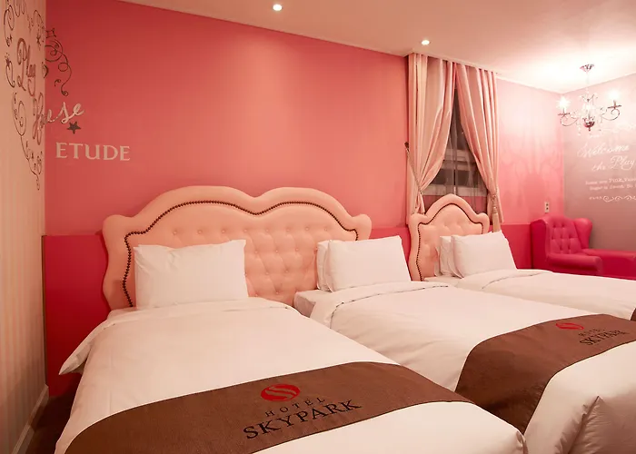 Skypark Myeongdong 3 3*