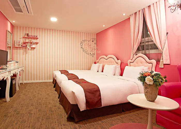 Hotel Skypark Myeongdong 3