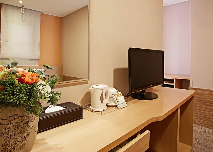 Skypark Myeongdong 3 Hotel
